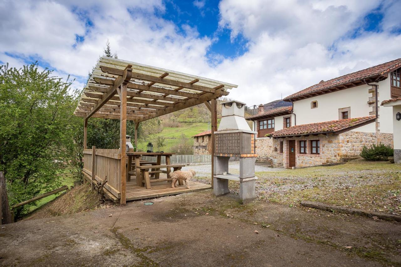 Casas Rurales Pandesiertos Onís Εξωτερικό φωτογραφία